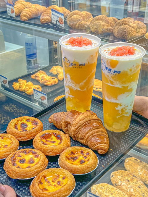 网红首店满客 人气商圈里听音乐会 逛城新体验刷新商家吸引力